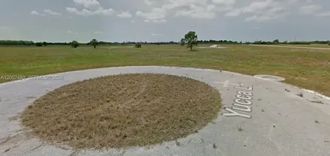 1 Yucca Lane Other City - In The State Of Florida FL 33946