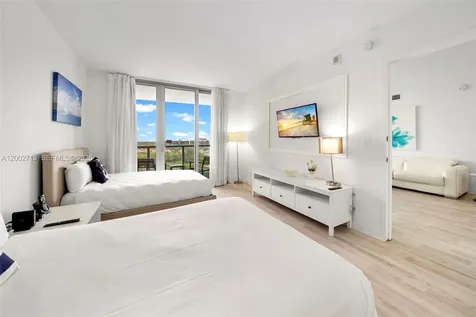 2602 E Hallandale Beach Boulevard Hallandale Beach FL 33009