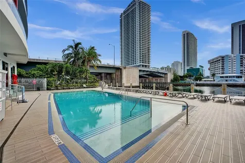 2602 E Hallandale Beach Boulevard Hallandale Beach FL 33009