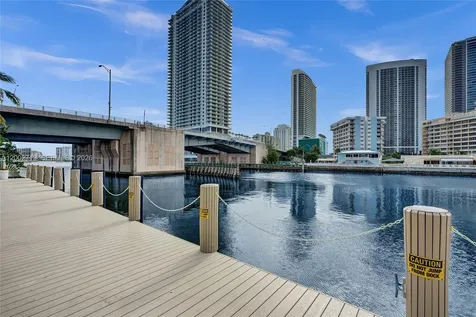 2602 E Hallandale Beach Boulevard Hallandale Beach FL 33009