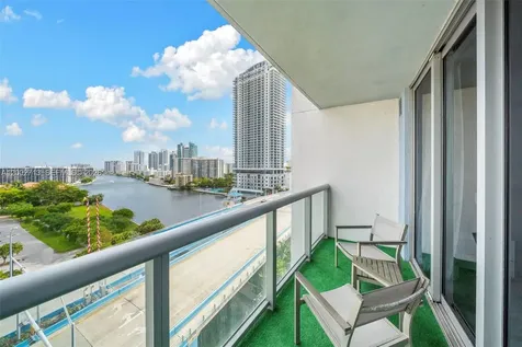 2602 E Hallandale Beach Boulevard Hallandale Beach FL 33009