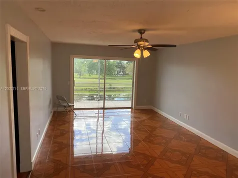 2471 SW 82nd Avenue Davie FL 33324