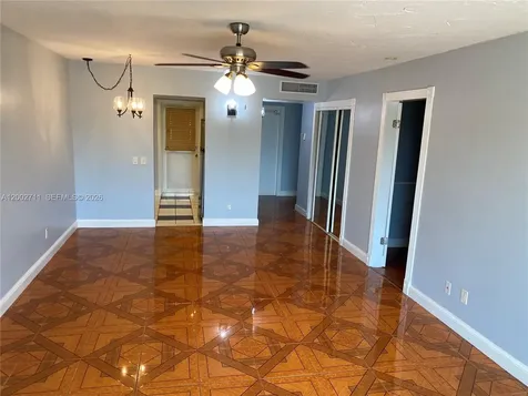 2471 SW 82nd Avenue Davie FL 33324
