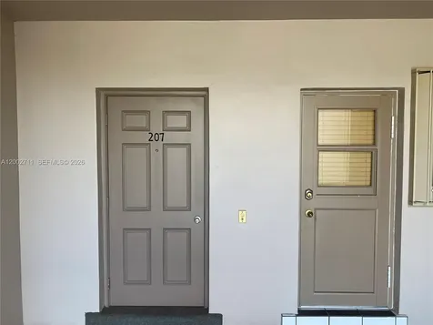 2471 SW 82nd Avenue Davie FL 33324