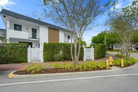 7996 Crespi Boulevard Miami Beach FL 33141