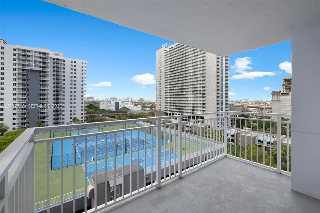 800 N Miami Avenue Miami FL 33136