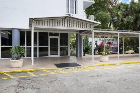 800 N Miami Avenue Miami FL 33136