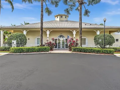 2117 NE 40th Road Homestead FL 33033