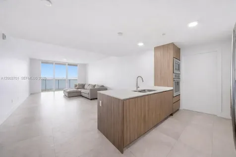 600 NE 27th Street Miami FL 33137