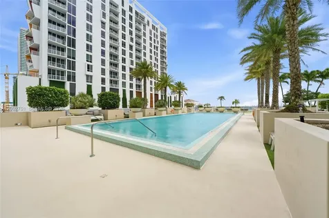 600 NE 27th Street Miami FL 33137