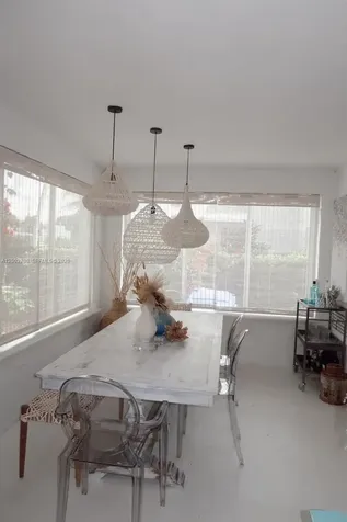 2272 SW 11th Terrace Miami FL 33135
