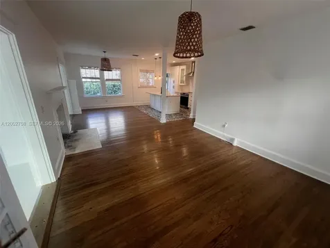 2272 SW 11th Terrace Miami FL 33135