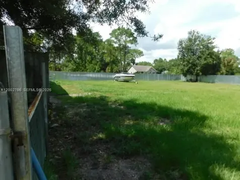 551 Avenue Del Sur Clewiston FL 33440