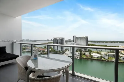 7930 East Drive North Bay Village FL 33141