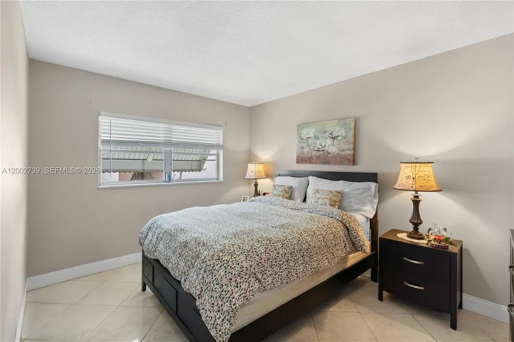 1000 Hillcrest Court Hollywood FL 33021