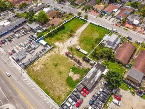 2140 NW 36th Street Miami FL 33142