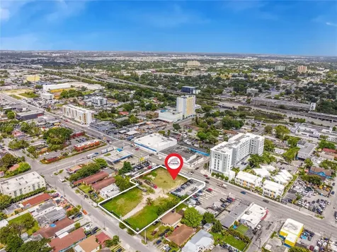 2140 NW 36th Street Miami FL 33142