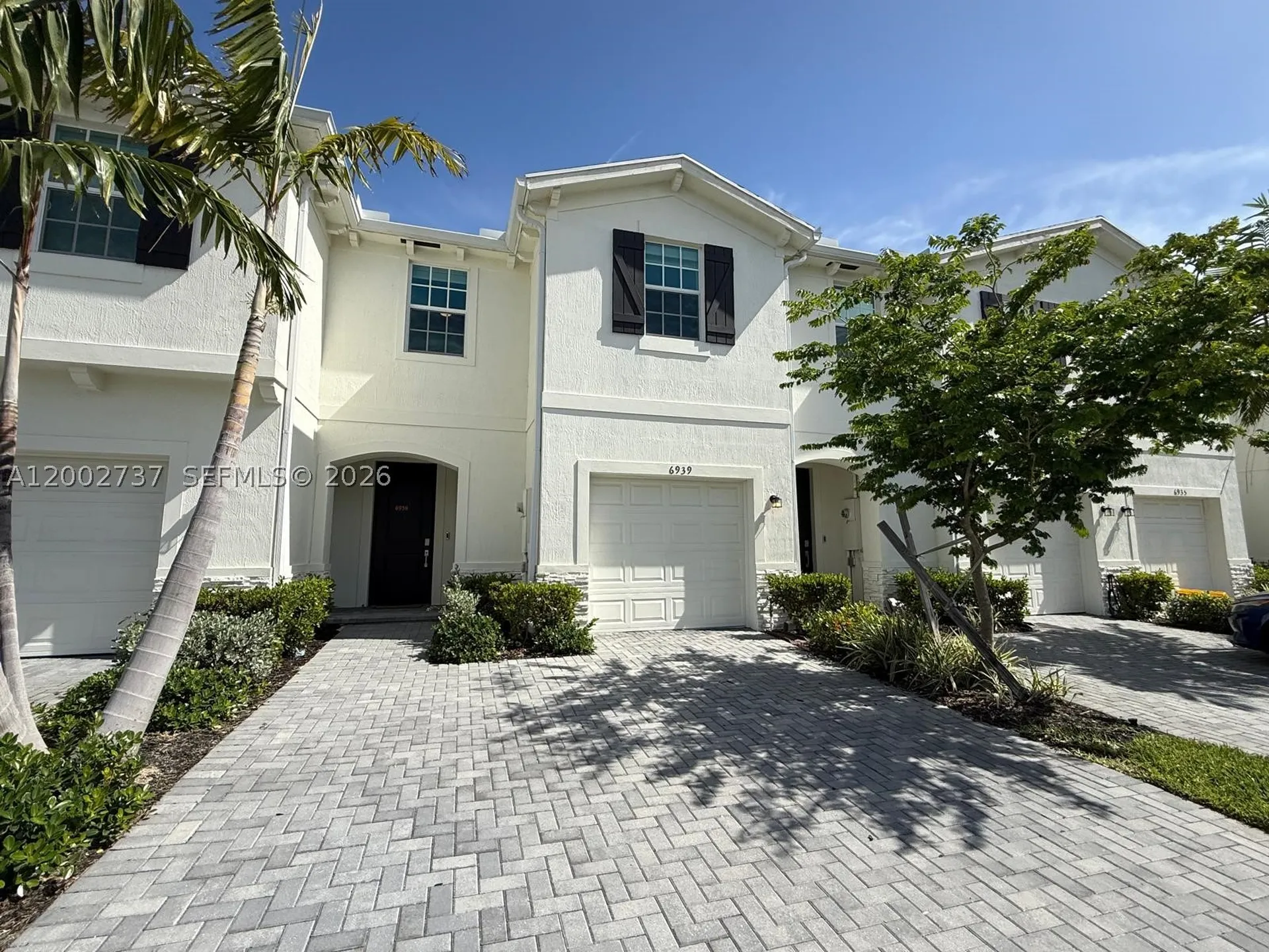 6939 Harbours Edge Avenue Lake Worth FL 33467