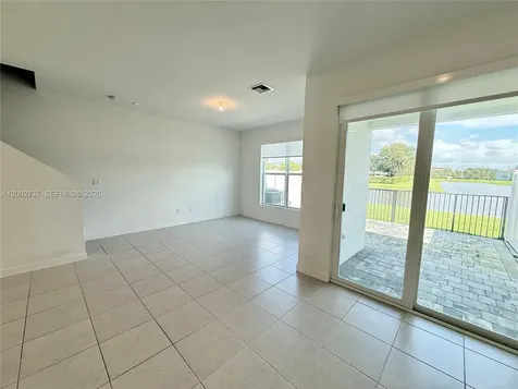 6939 Harbours Edge Avenue Lake Worth FL 33467