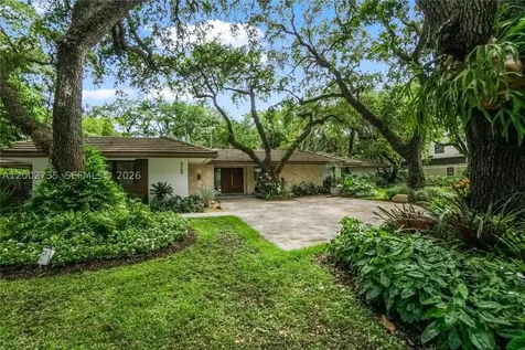 2140 NE 190th Terrace Miami FL 33179