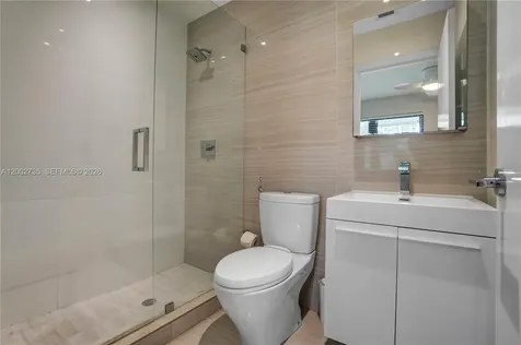 2140 NE 190th Terrace Miami FL 33179