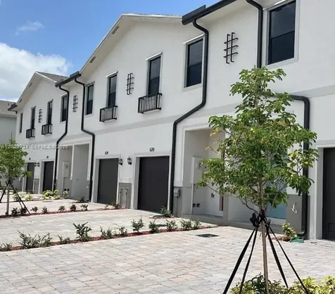 606 SW 12th Street Florida City FL 33034