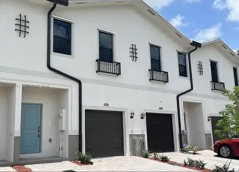 606 SW 12th Street Florida City FL 33034