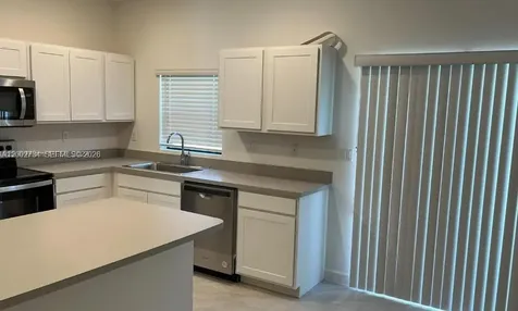 606 SW 12th Street Florida City FL 33034