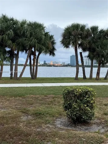 700 Executive West Palm Beach FL 33401