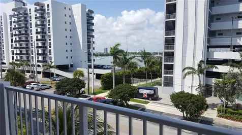 7933 West Drive North Bay Village FL 33141