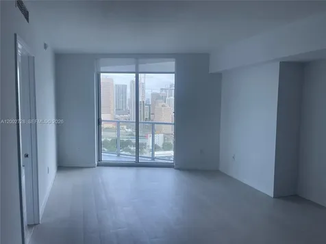 185 SW 7th Street Miami FL 33130