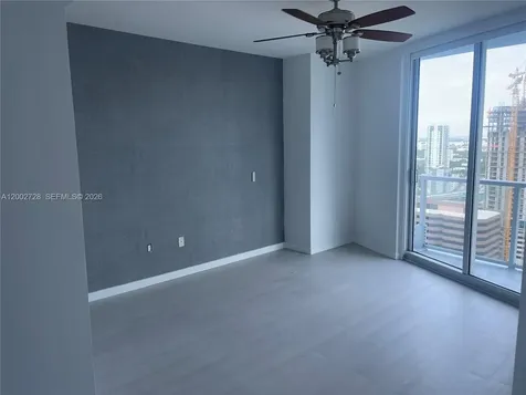 185 SW 7th Street Miami FL 33130