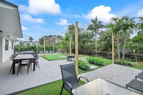 14760 S Spur Drive Miami FL 33161