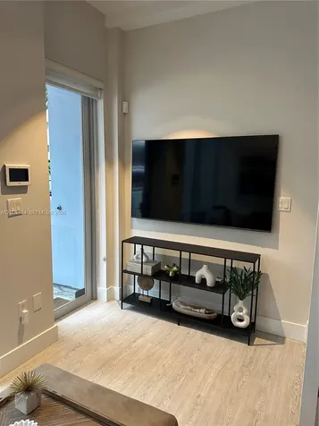 3339 Virginia Street Miami FL 33133