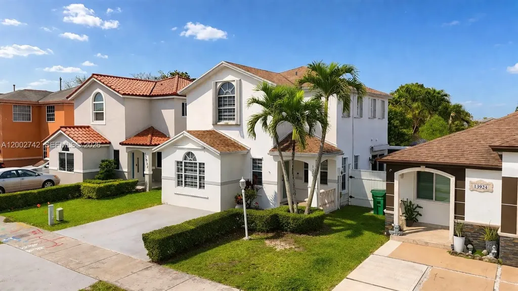 13918 SW 161st Terrace Miami FL 33177