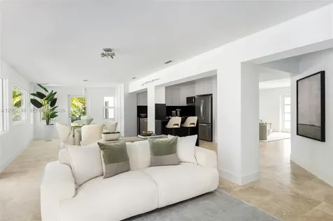 255 Ridgewood Road Key Biscayne FL 33149