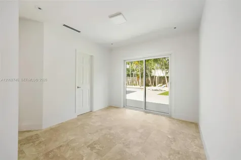 255 Ridgewood Road Key Biscayne FL 33149