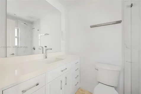 255 Ridgewood Road Key Biscayne FL 33149