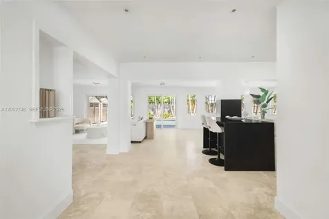 255 Ridgewood Road Key Biscayne FL 33149