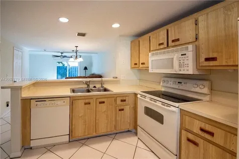81 SW 3rd Street Pompano Beach FL 33060