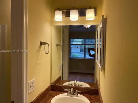 81 SW 3rd Street Pompano Beach FL 33060