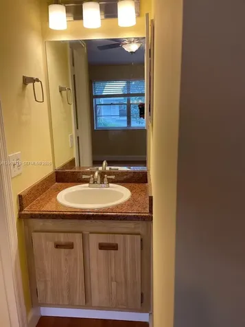 81 SW 3rd Street Pompano Beach FL 33060