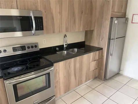 115 NW 120th Street North Miami FL 33168