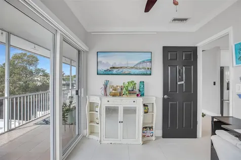 128 Dove Avenue Tavernier FL 33070