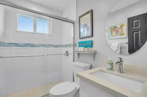 128 Dove Avenue Tavernier FL 33070
