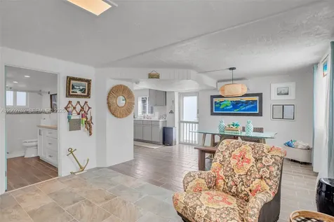 128 Dove Avenue Tavernier FL 33070