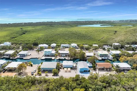 128 Dove Avenue Tavernier FL 33070
