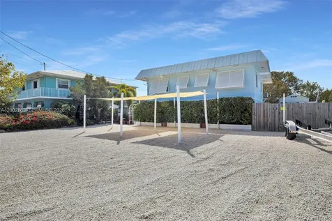 128 Dove Avenue Tavernier FL 33070