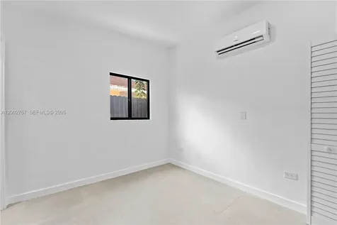 3040 NW 93rd Street Miami FL 33147