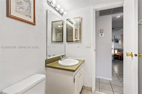 20500 W Country Club Drive Aventura FL 33180
